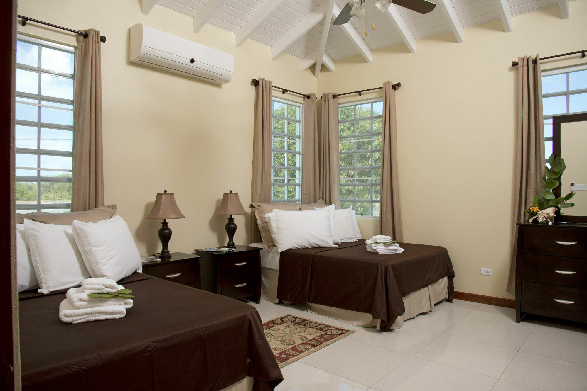 Sea Grape Villas The Settlement Exterior photo